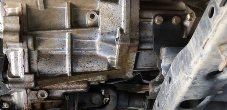 Sealing Motor Oil Leaks from the Outside: Quick Fixes for Engine Protection